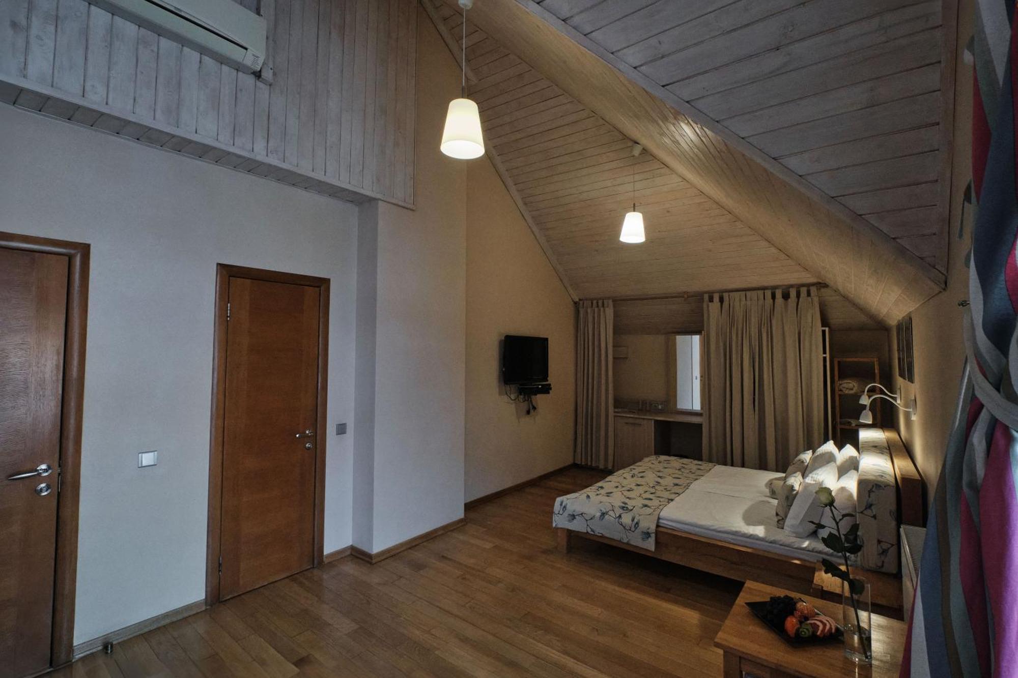 Villa Kvitka Свалява Экстерьер фото