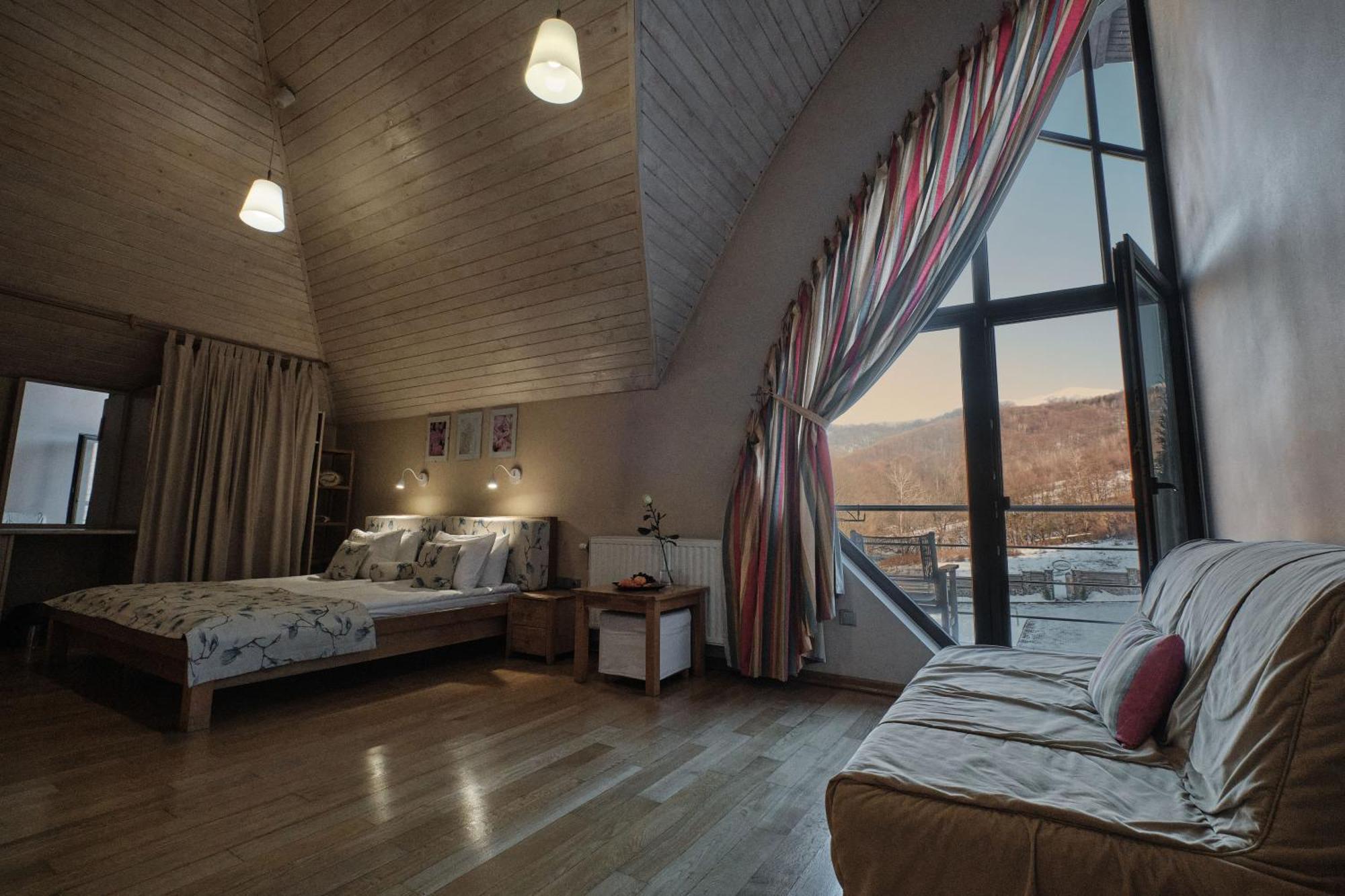 Villa Kvitka Свалява Экстерьер фото