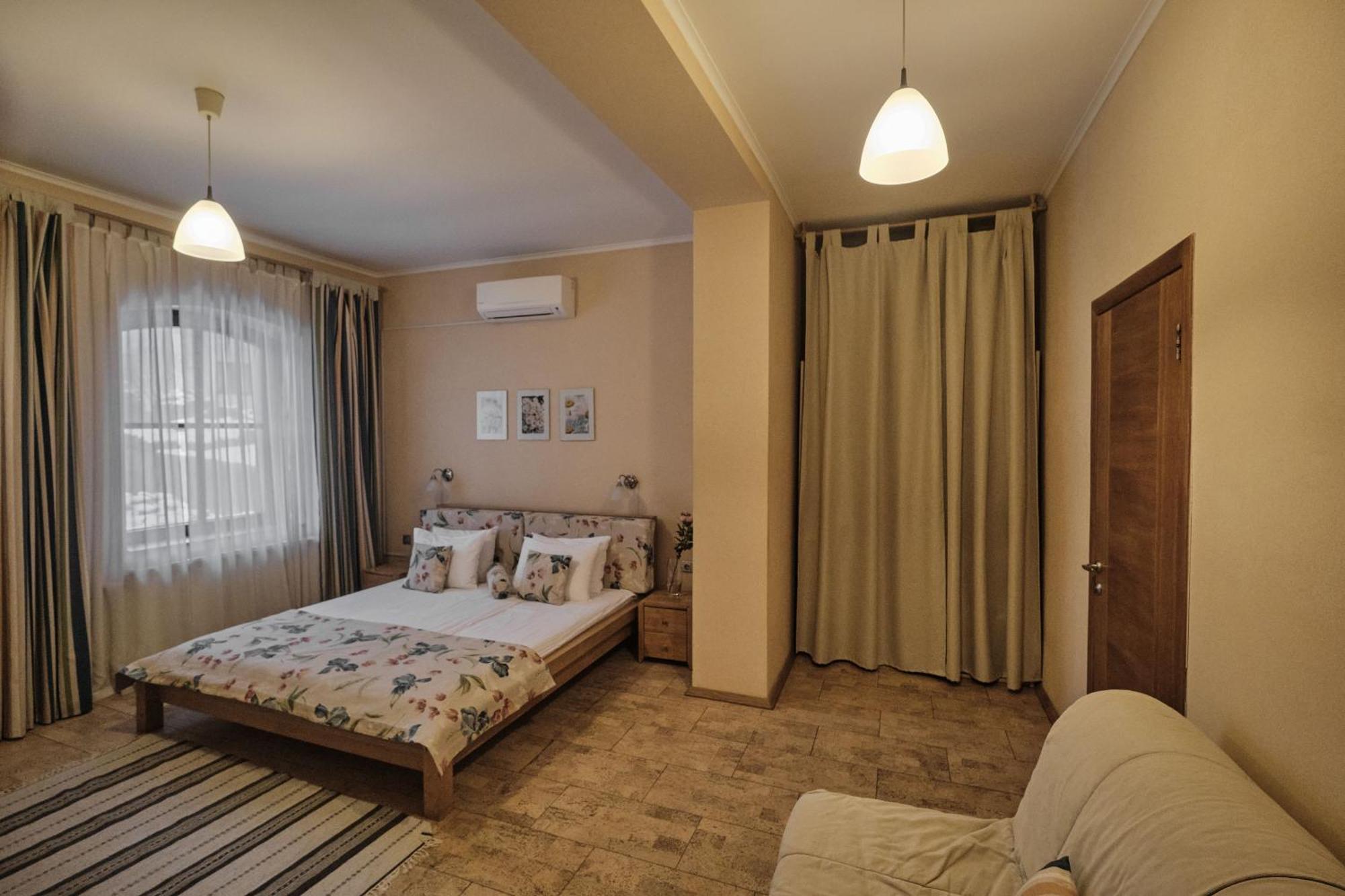 Villa Kvitka Свалява Экстерьер фото